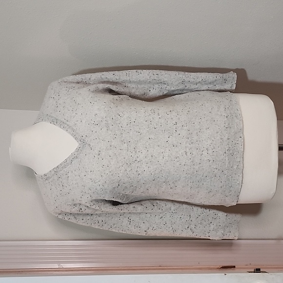 Charter Club Women's V Neck Pure Cashmere Sweater Green Size Medium